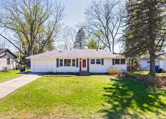 Property at 192 Demar Ave, Shoreview, MN 55126, 3 beds, 2 baths