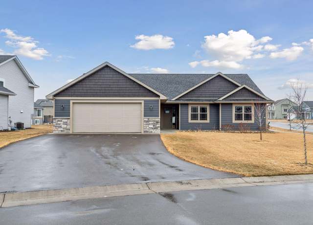 Property at 497 Westwood Dr, River Falls, WI 54022, 3 beds, 2 baths