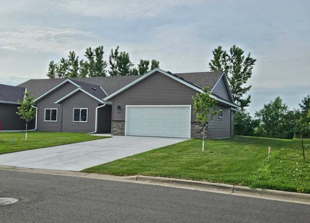 Property at 1231 21st St SW, Faribault, MN 55021, 2 beds, 2 baths
