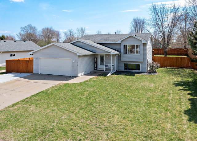 Property at 410 Delmar Ave, Osceola, WI 54020, 3 beds, 2 baths