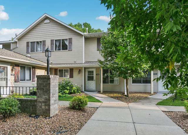 Property at 7662 13th St N, Oakdale, MN 55128, 2 beds, 2 baths