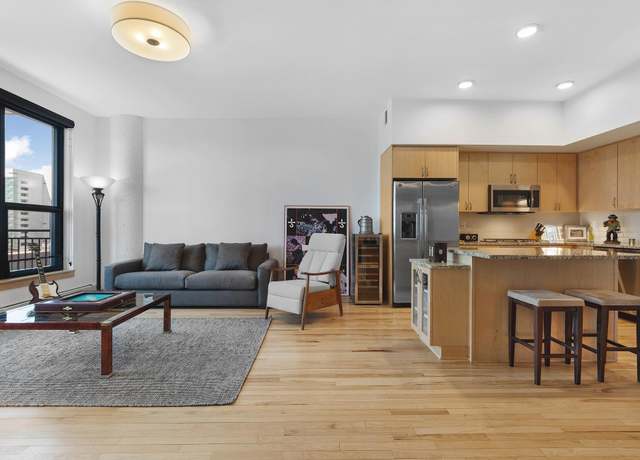 Property at 740 Portland Ave #1005, Minneapolis, MN 55415, 2 beds, 2 baths