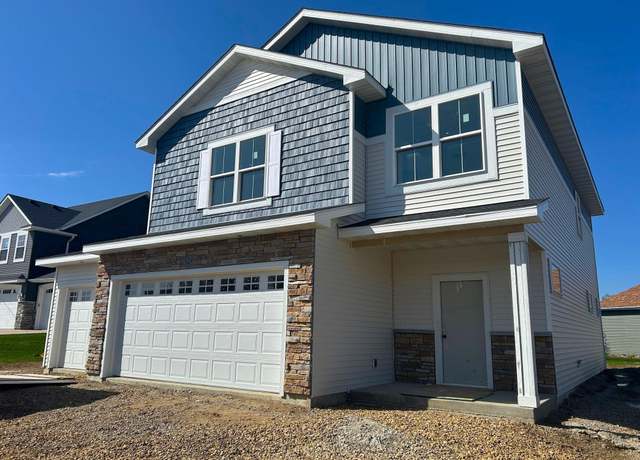 Property at 2924 Lavender Pkwy, Faribault, MN 55021, 3 beds, 3 baths
