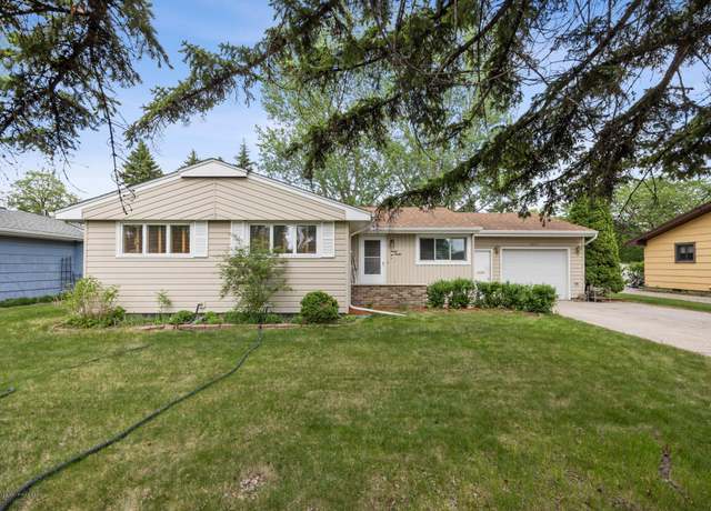 Property at 2020 5th St S, Moorhead, MN 56560, 3 beds, 2 baths