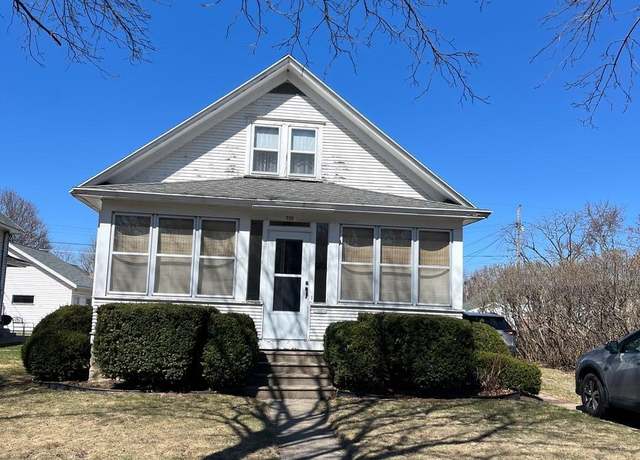 Property at 710 W 5th St, Winona, MN 55987, 3 beds, 1 bath