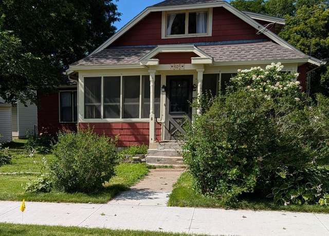 Property at 405 8th St E, Northfield, MN 55057, 3 beds, 2 baths