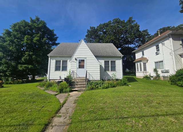 Property at 642 Marshall St, Albert Lea, MN 56007, 4 beds, 2 baths