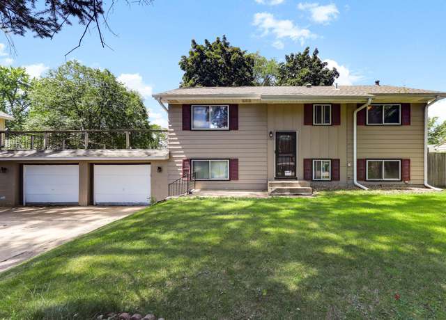 Property at 7849 Sierra Pkwy, Brooklyn Park, MN 55444, 4 beds, 2 baths