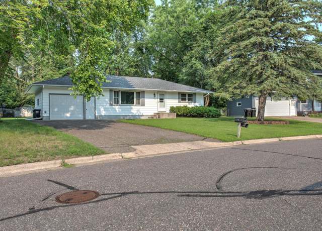 Property at 125 Yoho Dr, Anoka, MN 55303, 3 beds, 2 baths