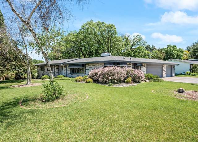 Property at 10701 Hopkins Rd, Bloomington, MN 55420, 5 beds, 5 baths