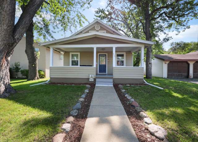 Property at 938 38th Ave N, Saint Cloud, MN 56303, 4 beds, 2 baths