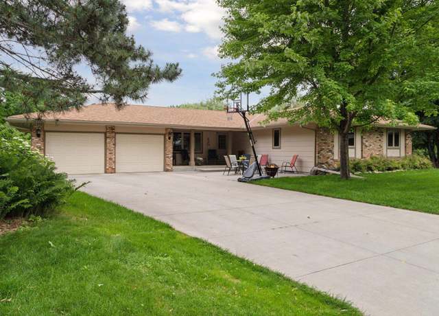 Property at 420 Santa Fe Cir, Chanhassen, MN 55317, 5 beds, 3 baths