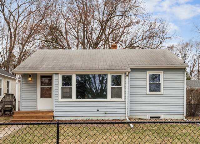 Property at 630 9th Ave NW, New Brighton, MN 55112, 3 beds, 1 bath