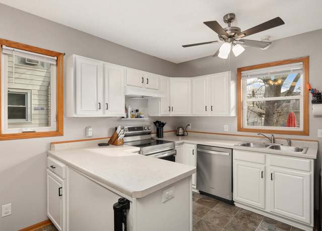 Property at 1510 Sheridan Ave N, Minneapolis, MN 55411, 2 beds, 1 bath