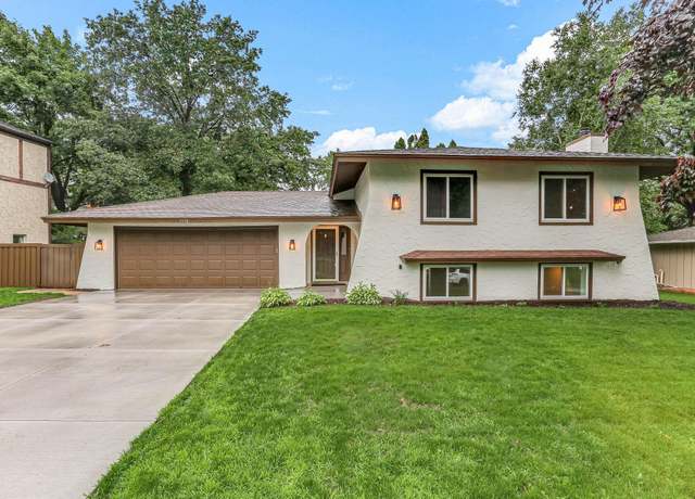 Property at 1750 Lansford Ln, Mendota Heights, MN 55118, 3 beds, 2 baths