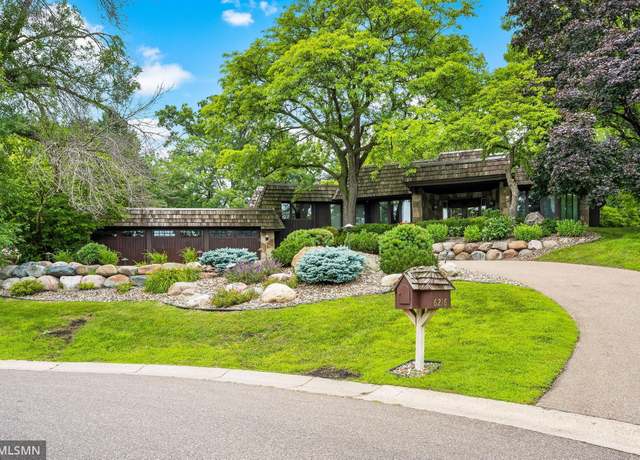 Property at 6216 Braeburn Cir, Edina, MN 55439, 5 beds, 5 baths