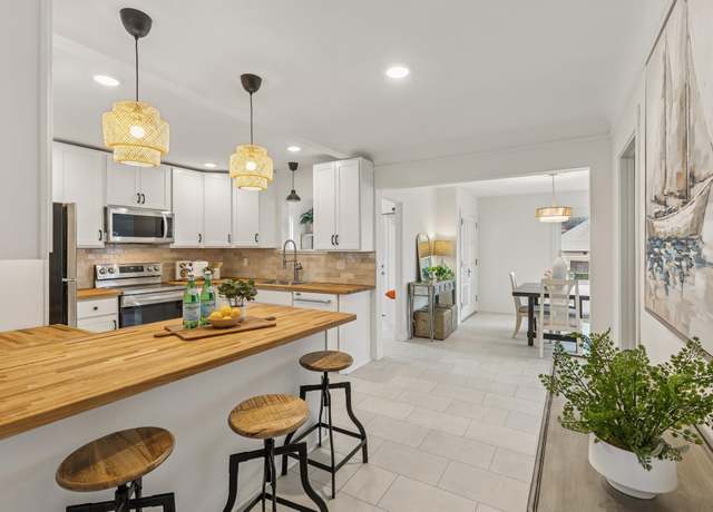 Property at 3308 Idaho Ave S, Saint Louis Park, MN 55426, 3 beds, 2 baths