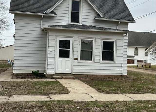 Property at 95 14th St N, Northwood, IA 50459, 3 beds, 2 baths