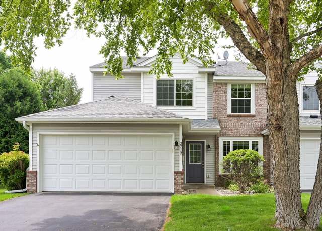 Property at 2712 Wagon Wheel Curv, Chaska, MN 55318, 3 beds, 2 baths