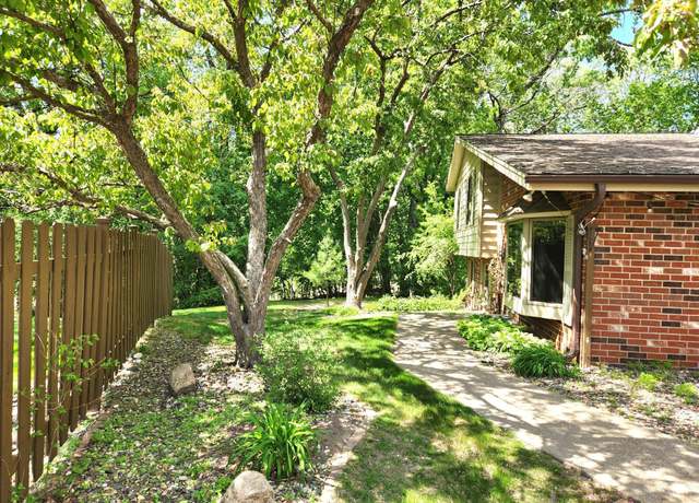 Property at 2328 Wildwood Trl, Minnetonka, MN 55305, 3 beds, 2 baths