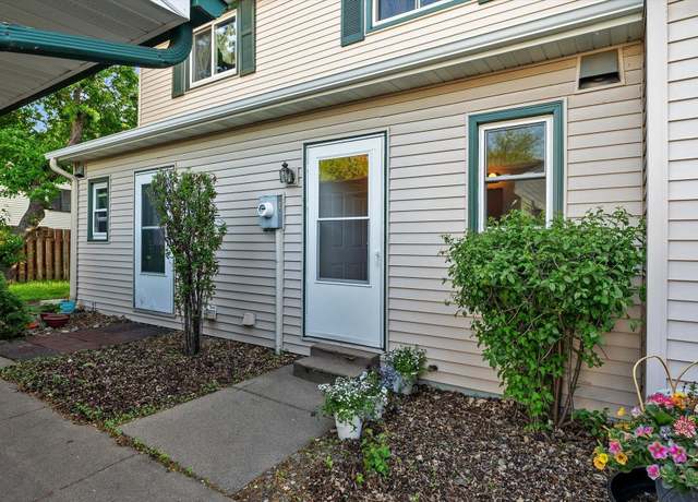 Property at 836 Woodgate Dr #109, Vadnais Heights, MN 55127, 2 beds, 2 baths