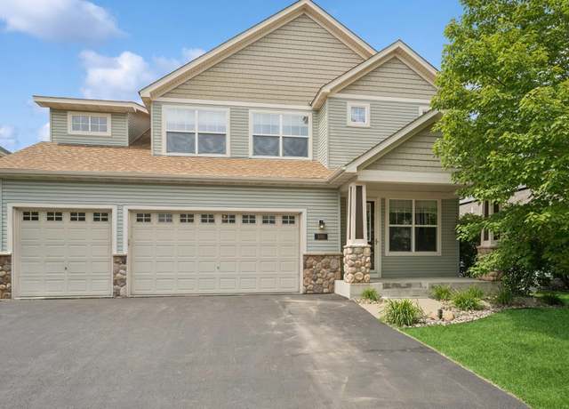 Property at 880 Drew Dr, Woodbury, MN 55129, 4 beds, 3 baths
