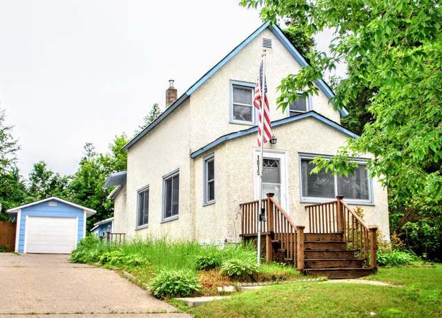 Property at 1015 Grove St, Brainerd, MN 56401, 3 beds, 2 baths