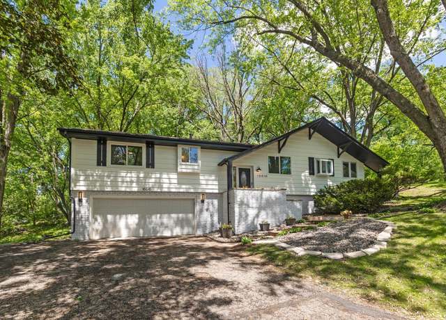 Property at 16616 Eagle Ridge Dr, Minnetonka, MN 55345, 4 beds, 3 baths