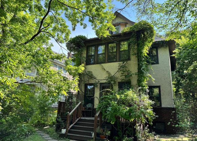Property at 836 Thornton St SE, Minneapolis, MN 55414, 5 beds, 2 baths