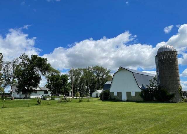 Property at 27392 US Highway 218, Lansing Twp, MN 55912, 3 beds, 2 baths