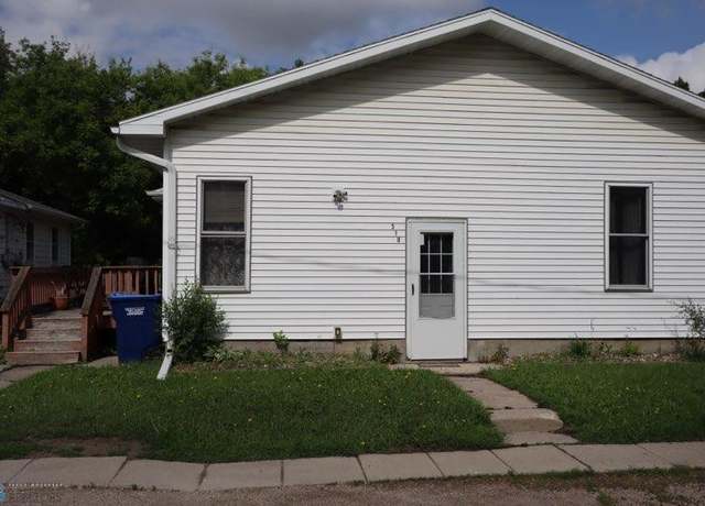 Property at 510 Kempel Dr, Lisbon, ND 58054, 4 beds, 2 baths