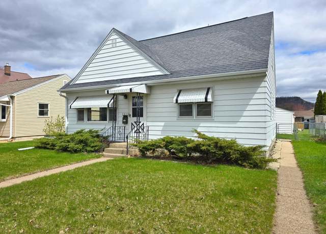 Property at 1819 21st St S, La Crosse, WI 54601, 4 beds, 2 baths