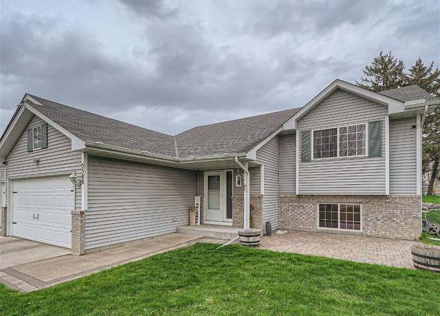 Property at 5588 Kalenda Dr NE, Albertville, MN 55301, 5 beds, 2 baths