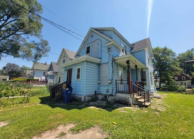 Property at 1091 Minnehaha Ave E, Saint Paul, MN 55106, 4 beds, 2 baths