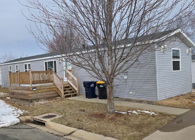 Property at 4225 Daisy Ave SE, Rochester, MN 55904, 3 beds, 2 baths