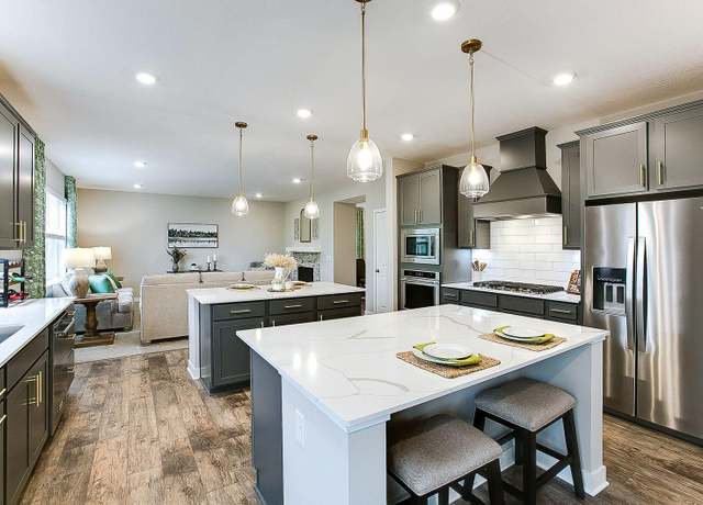 Property at 4757 Camden Cir, Chaska, MN 55318, 4 beds, 4 baths