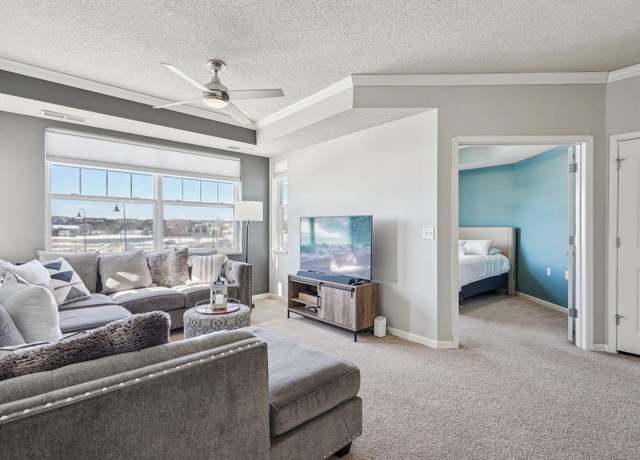 Property at 10035 City Walk Dr #202, Woodbury, MN 55129, 2 beds, 1 bath