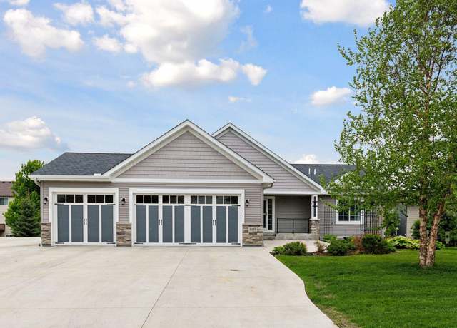 Property at 1429 10th Street Cir SE, New Prague, MN 56071, 4 beds, 3 baths
