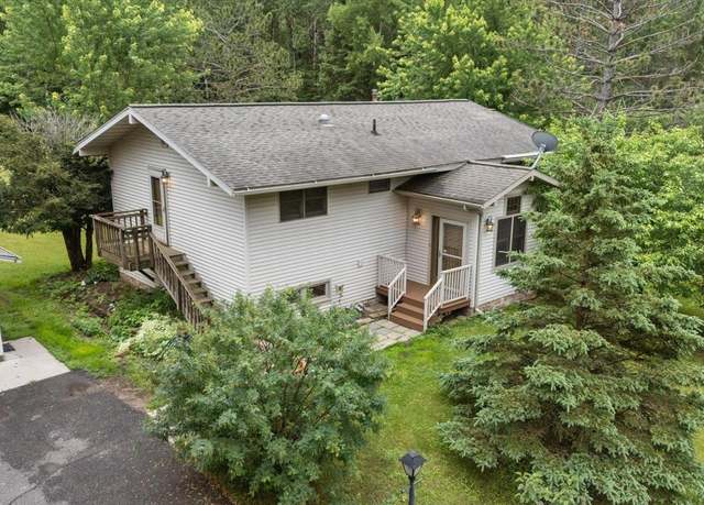 Property at 3724 19th Ave E, Hibbing, MN 55746, 3 beds, 2 baths