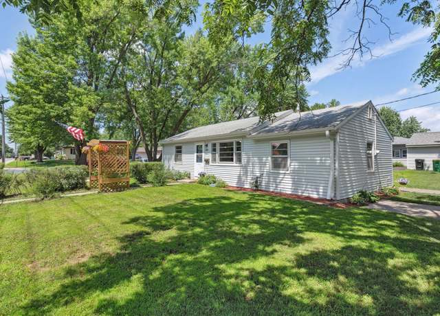 Property at 1000 E 86th St, Bloomington, MN 55420, 3 beds, 1 bath