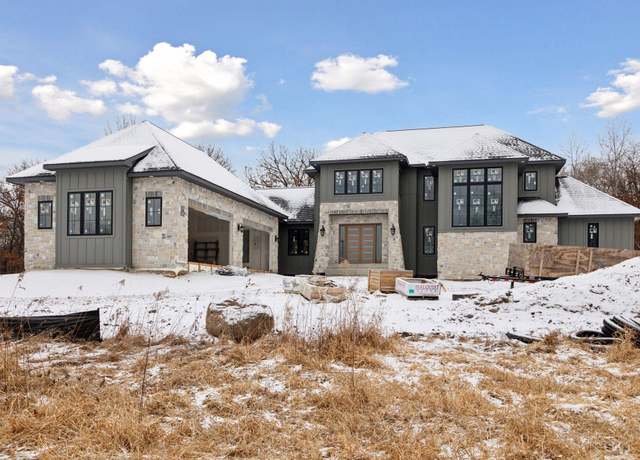Property at 21461 Crescent Curv, Credit River Twp, MN 55044, 5 beds, 6 baths