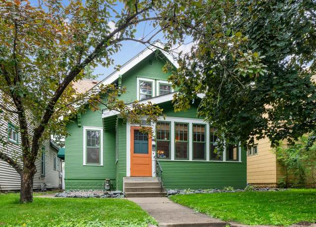 Property at 771 Minnehaha Ave E, Saint Paul, MN 55106, 3 beds, 2 baths