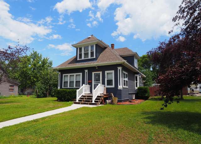 Property at 408 Park St S, Fairfax, MN 55332, 3 beds, 1 bath