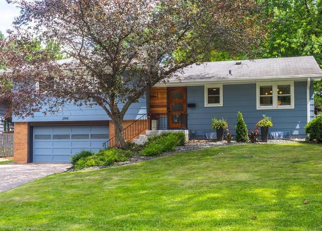 Property at 2914 Idaho Ave N, Crystal, MN 55427, 3 beds, 2 baths