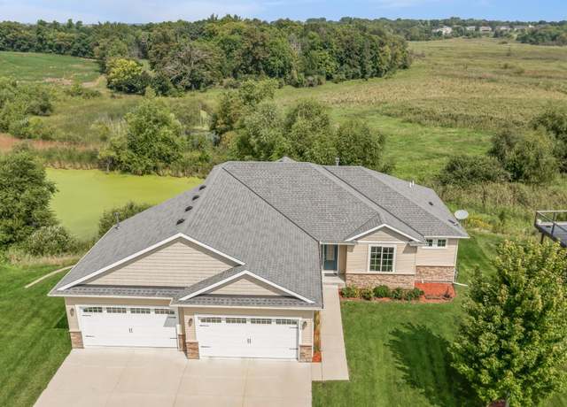 Property at 2219 Buffalo Run Rd, Buffalo, MN 55313, 4 beds, 3 baths