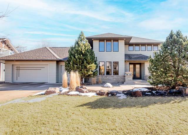 Property at 11240 Halstead Trl, Woodbury, MN 55129, 4 beds, 4 baths