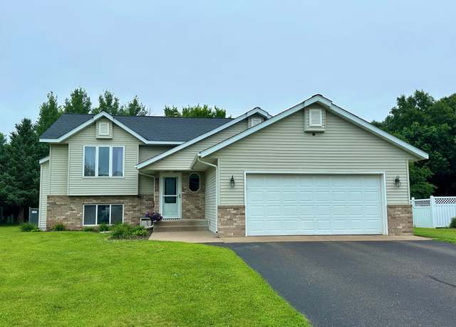 Property at 455 Chestnut Dr, New Richmond, WI 54017, 4 beds, 2 baths