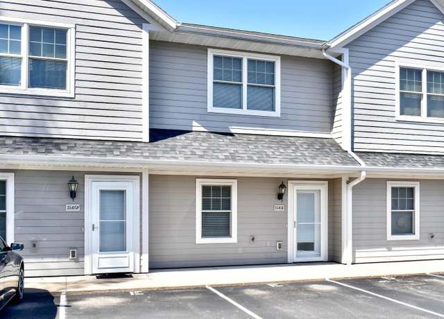 Property at 3505 7th St Unit E, Goodview, MN 55987, 3 beds, 2 baths
