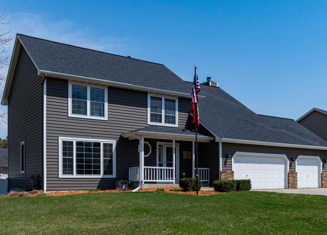 Property at 2585 Queensport Rd, Woodbury, MN 55125, 5 beds, 4 baths