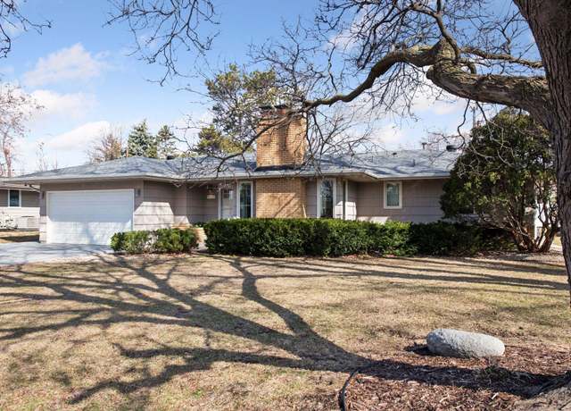Property at 4912 Aspasia Ln, Edina, MN 55435, 5 beds, 2 baths